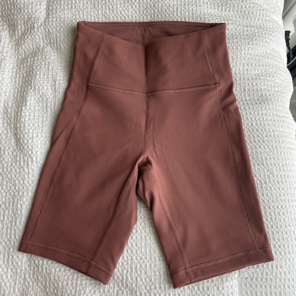 lululemon Align Ribbed Panel High-Rise Short 8" Size 4